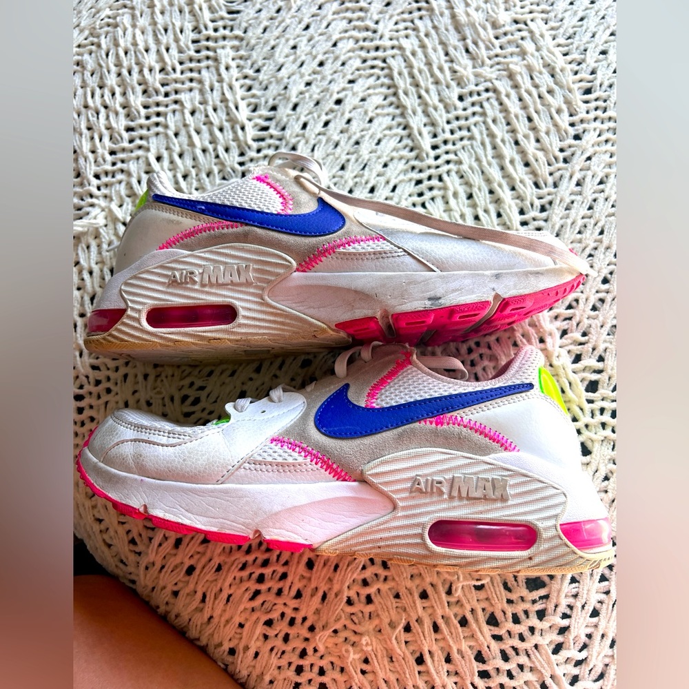 Nike air air max. size 9